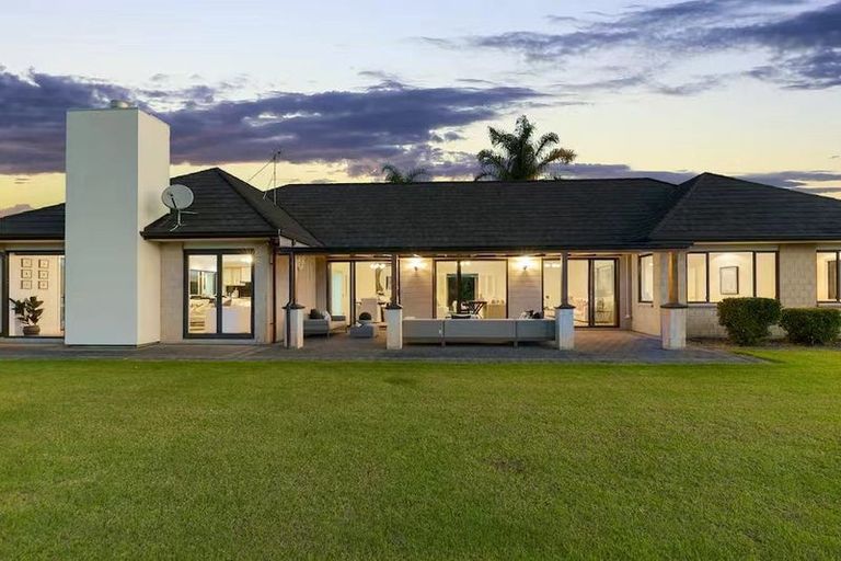 Photo of property in 29 Edward Jonkers Drive, Riverhead, Albany, 0793