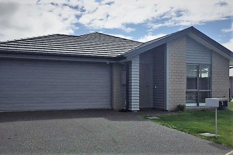 Photo of property in 3 Ronaldson Lane, Wigram, Christchurch, 8042