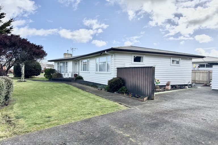 Photo of property in 24 Anglesey Place, Awapuni, Palmerston North, 4412