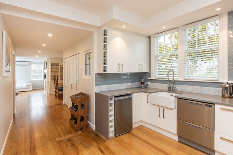 Photo of property in 44 Alpha Avenue, Strowan, Christchurch, 8052