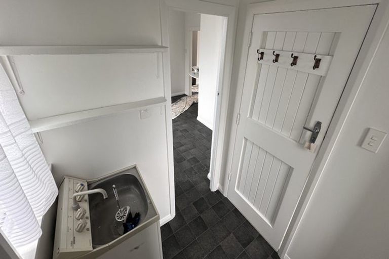 Photo of property in 36 Polson Street, Castlecliff, Whanganui, 4501