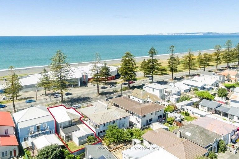 Photo of property in 473 Marine Parade, Napier South, Napier, 4110
