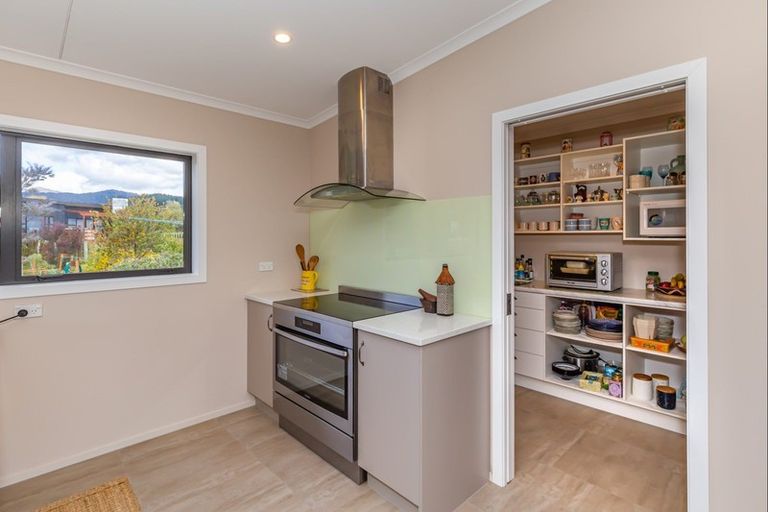 Photo of property in 134 Gladstone Road, Levin, 5571