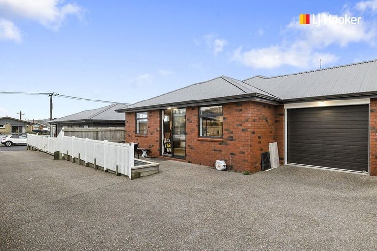 Photo of property in 68 Fitzroy Street, Caversham, Dunedin, 9012