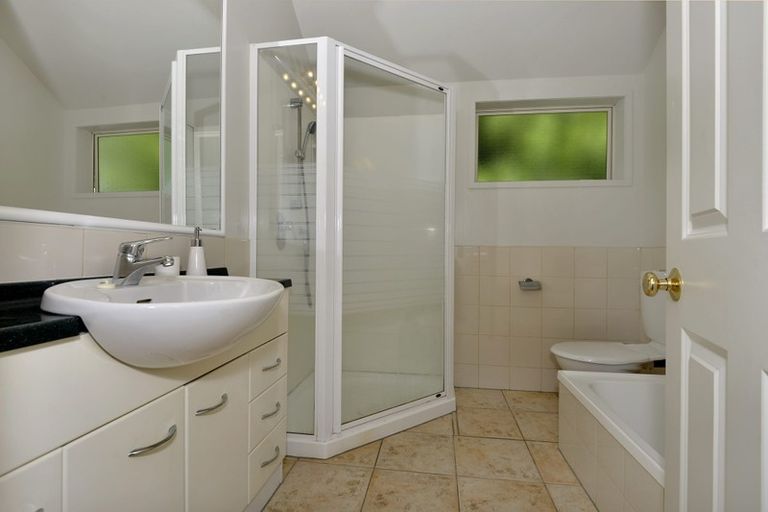 Photo of property in 51 Hart Road, Hauraki, Auckland, 0622