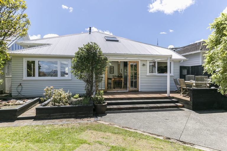 Photo of property in 57 Waipapa Road, Hataitai, Wellington, 6021