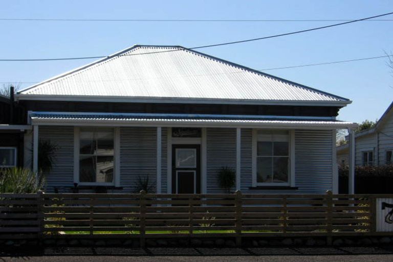 Photo of property in 72 Bentley Street, Masterton, 5810