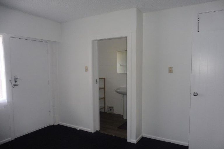 Photo of property in 8/8 Edgecumbe Street, Whitiora, Hamilton, 3200