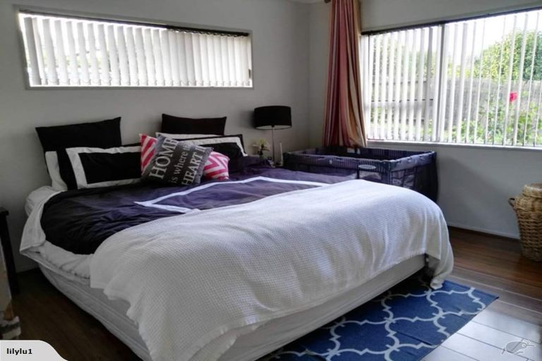 Photo of property in 184 Stapleford Crescent, Browns Bay, Auckland, 0630