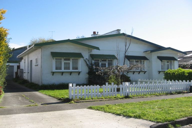 Photo of property in 7 Cleland Street, Palmerston North, 4410