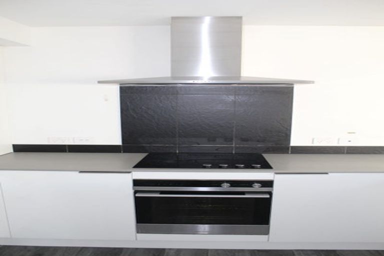 Photo of property in 23 Raymond Grace Avenue, Huapai, Kumeu, 0810