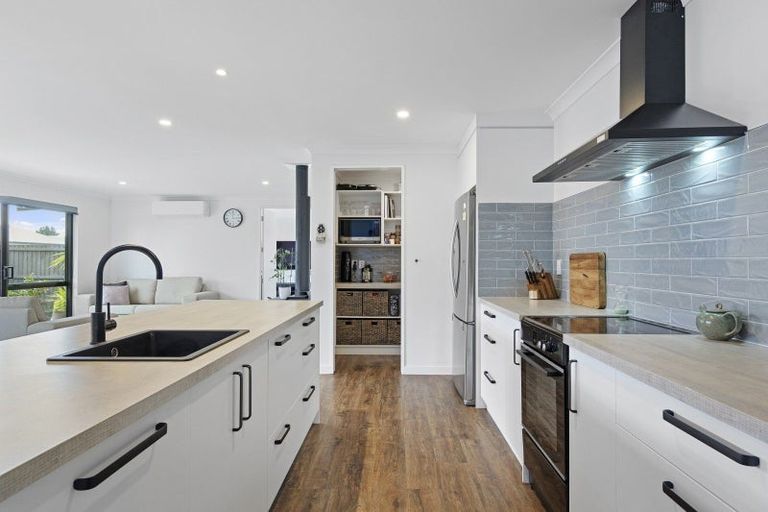 Photo of property in 9 Killead Avenue, Darfield, 7510