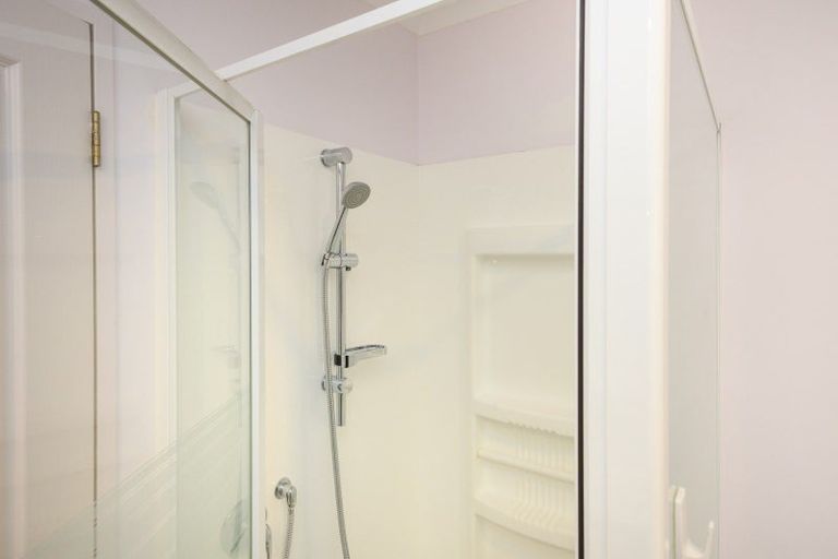 Photo of property in 33 Manuka Street, Hokowhitu, Palmerston North, 4410