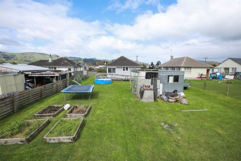 Photo of property in 10 Opatito Road, Paeroa, 3600