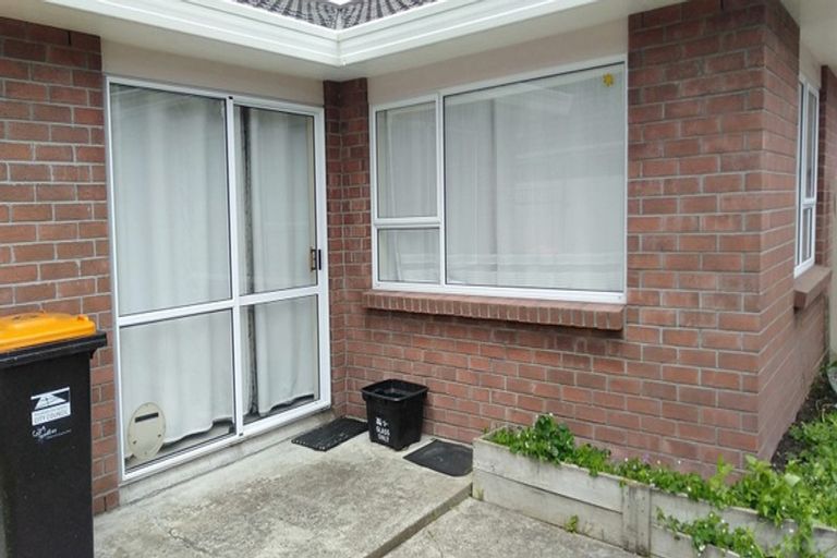 Photo of property in 4 Clendon Court, Roslyn, Palmerston North, 4414