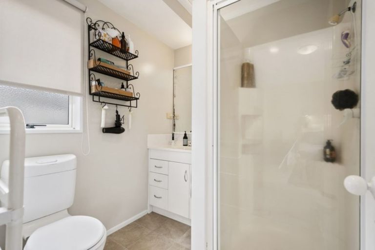 Photo of property in 65 Gravatt Road, Papamoa Beach, Papamoa, 3118