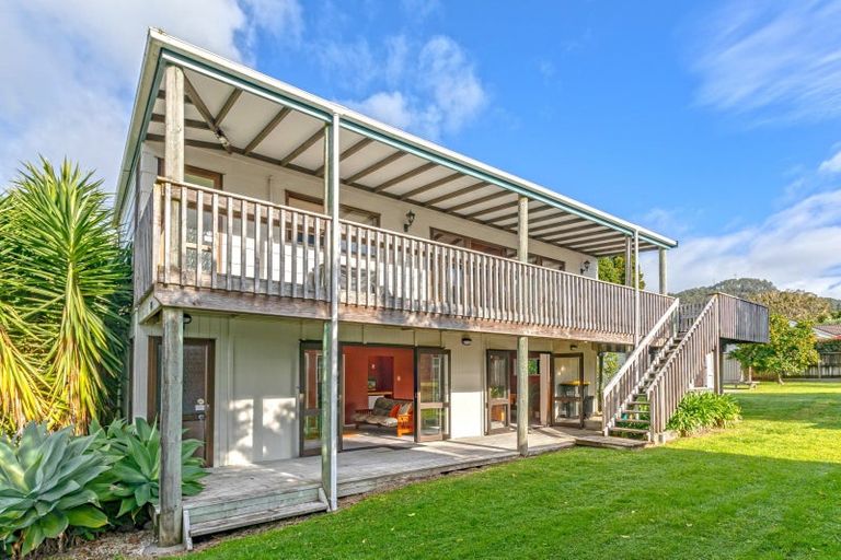 Photo of property in 10 Robyn Crescent, Hahei, Whitianga, 3591