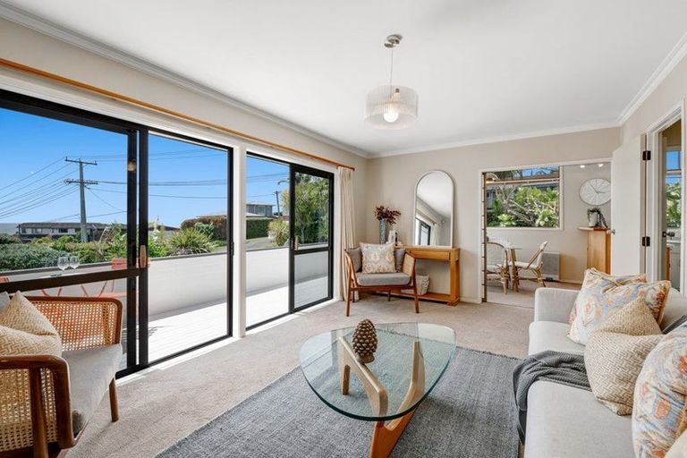 Photo of property in 1/9 Kowhai Road, Mairangi Bay, Auckland, 0630