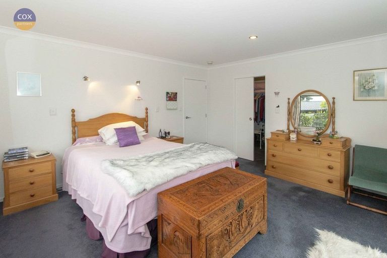 Photo of property in 12 Portland Place, Poraiti, Napier, 4112