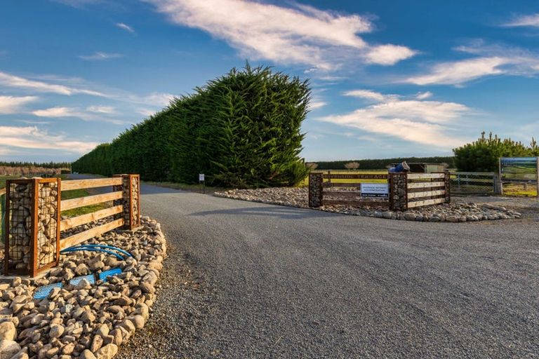 Photo of property in 457 Barkers Road, Loburn, 7472