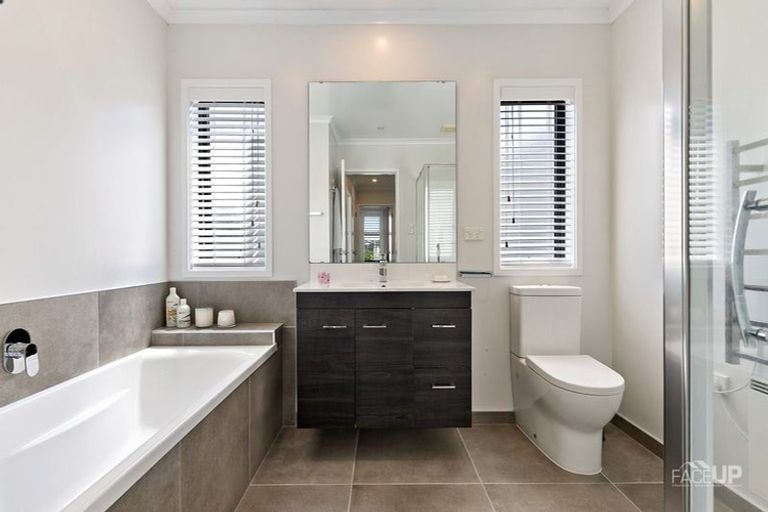 Photo of property in 36 Tuatua Road, Hobsonville, Auckland, 0616
