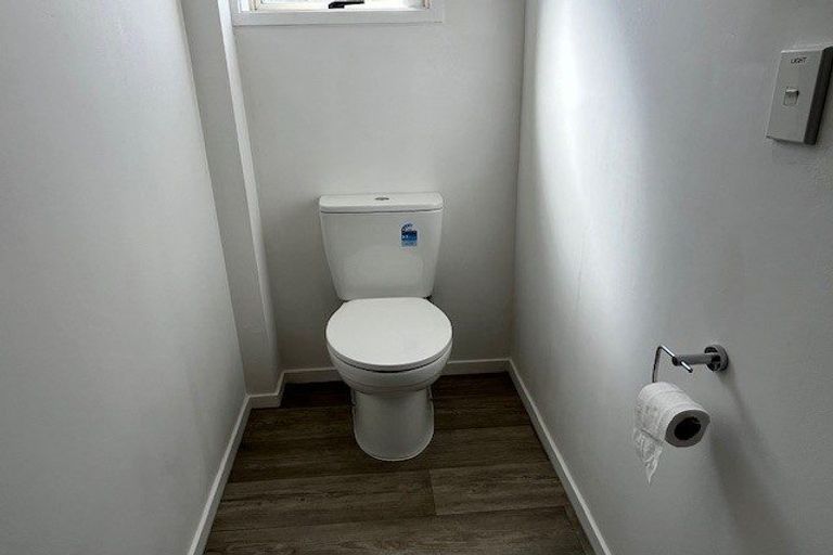 Photo of property in 24 Hurstbourn Priors, Goodwood Heights, Auckland, 2105