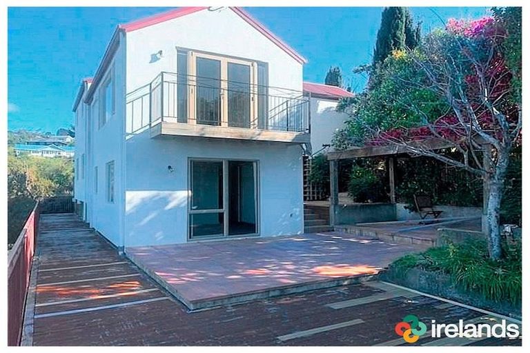 Photo of property in 86 Mount Pleasant Road, Mount Pleasant, Christchurch, 8081