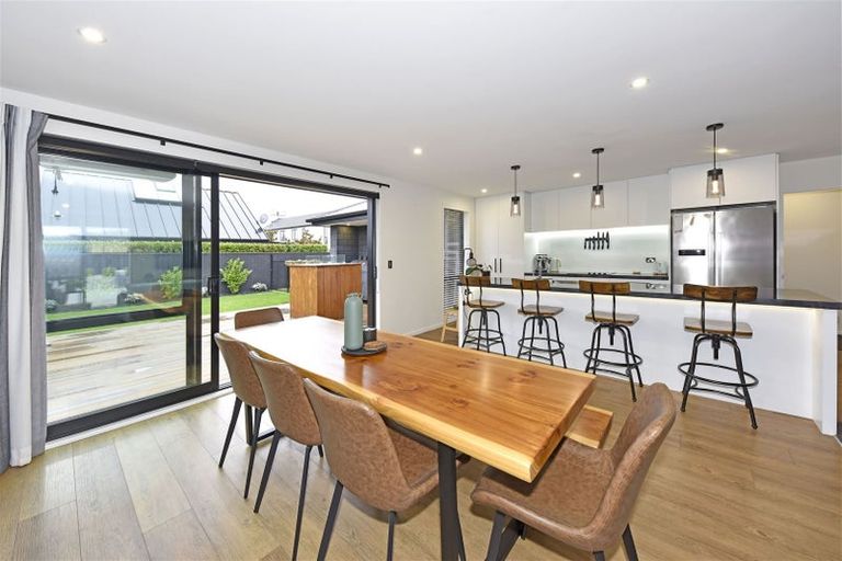 Photo of property in 10 Ruston Lane, Halswell, Christchurch, 8025