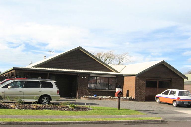 Photo of property in 5 Riverton Place, Fairview Downs, Hamilton, 3214