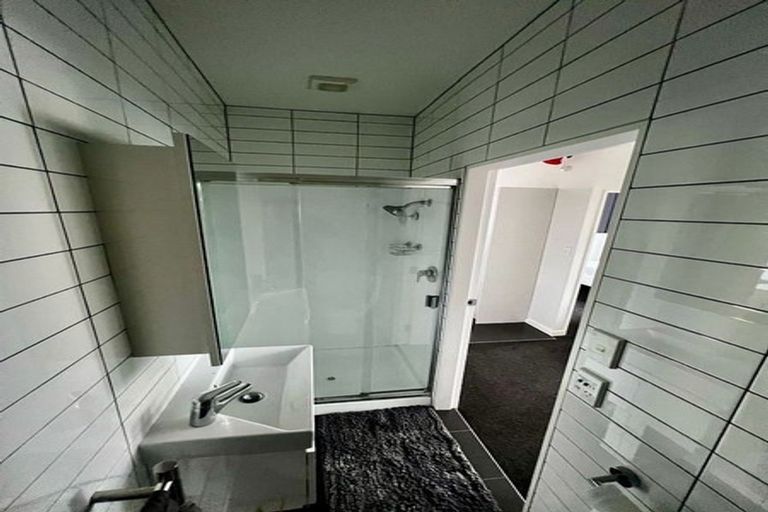 Photo of property in Regency Apartments, 2e/49 Manners Street, Te Aro, Wellington, 6011