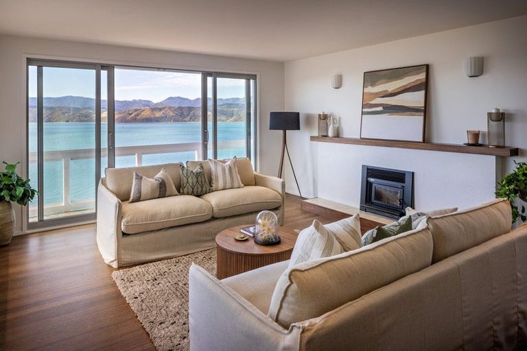 Photo of property in 128 Seatoun Heights Road, Seatoun, Wellington, 6022