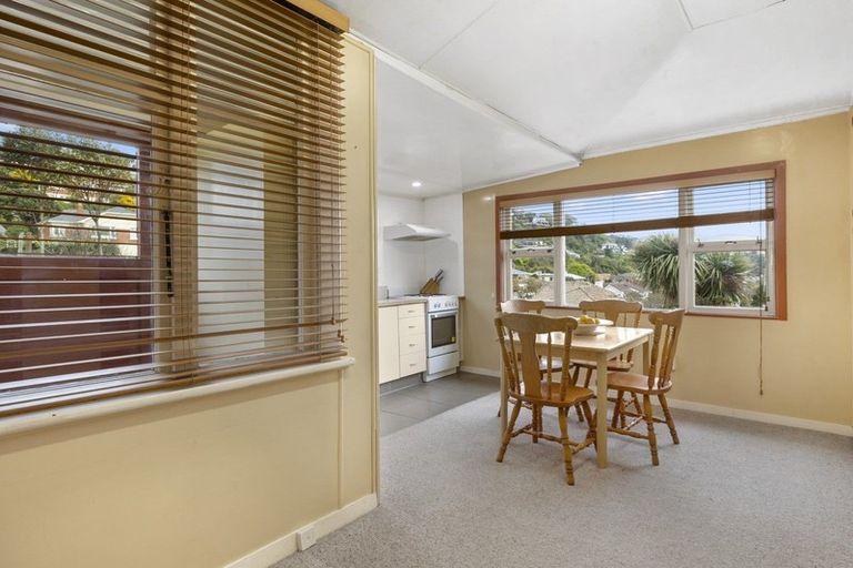 Photo of property in 38 Cliffs Road, Saint Clair, Dunedin, 9012