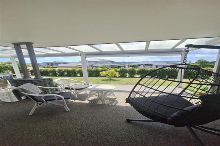 Photo of property in 5 Scout Way, Silverdale, 0932