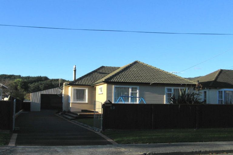 Photo of property in 52 Totara Street, Wainuiomata, Lower Hutt, 5014