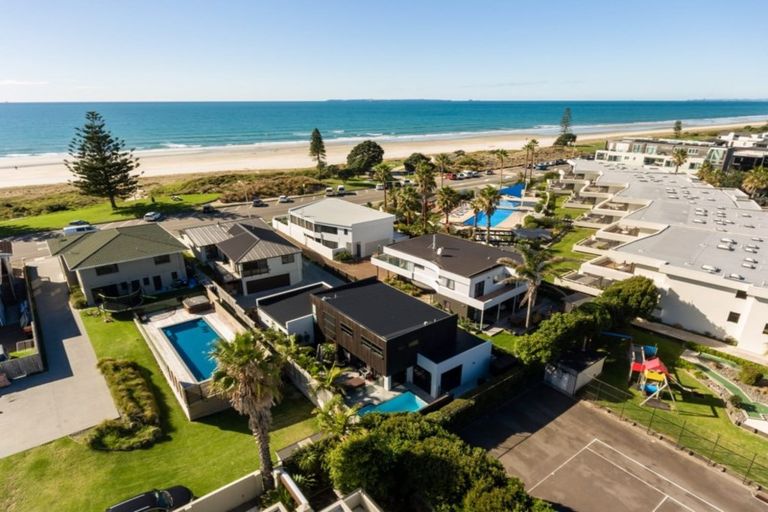Photo of property in 147b Marine Parade, Mount Maunganui, 3116