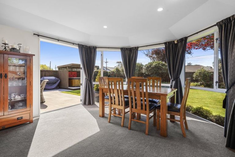 Photo of property in 9a Darroch Street, Belfast, Christchurch, 8051