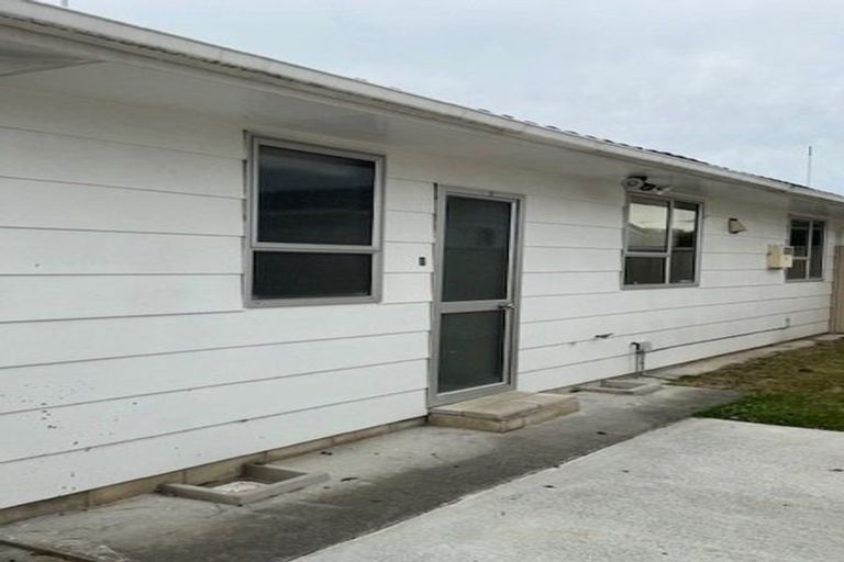 Photo of property in 3/9 Lyttelton Crescent, Tamatea, Napier, 4112