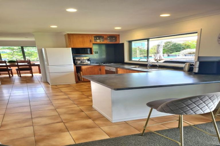 Photo of property in 17 Brewster Road, Pukekawa, Tuakau, 2696