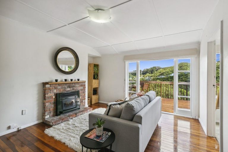 Photo of property in 34 Montgomery Avenue, Karori, Wellington, 6012