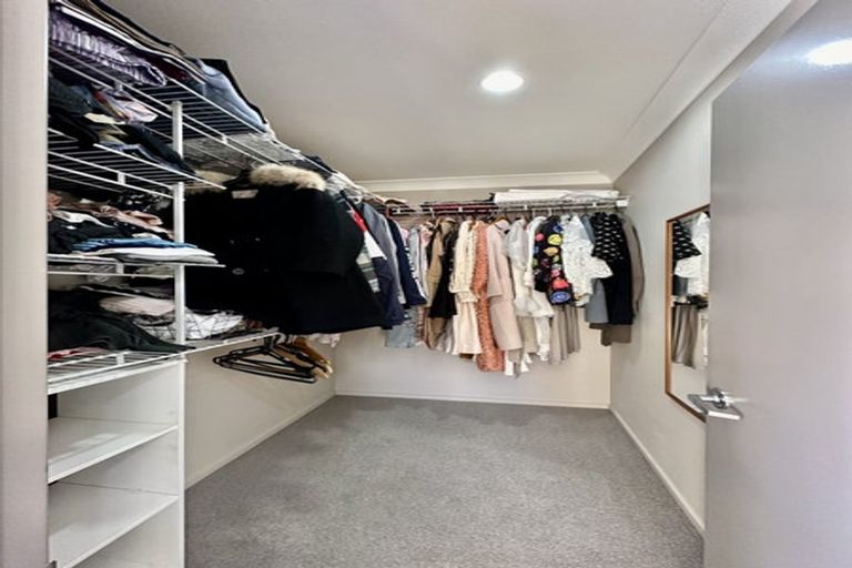 Photo of property in 20a Gifford Grove, Churton Park, Wellington, 6037