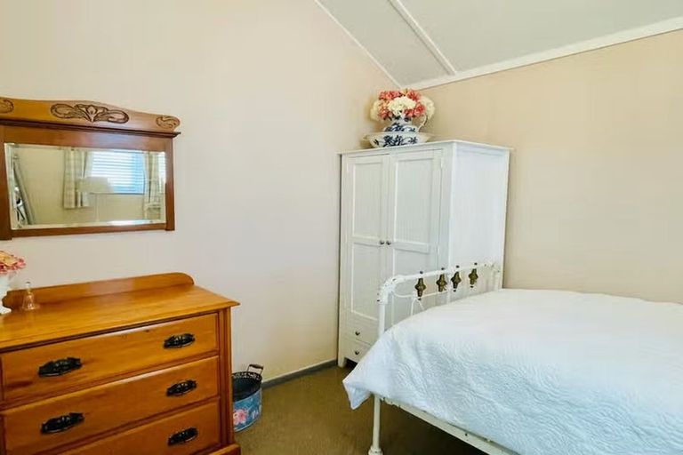 Photo of property in 3 Teviot Street, Roxburgh, 9500
