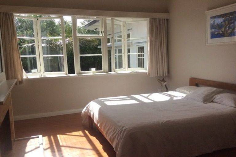 Photo of property in 89 Walmer Road, Point Chevalier, Auckland, 1022
