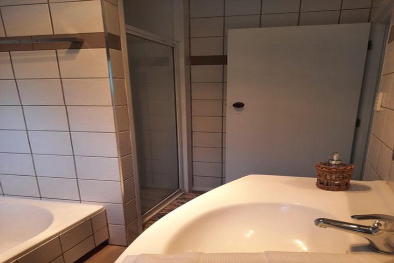 Photo of property in 18 Willowbrook, Pukekohe, 2120