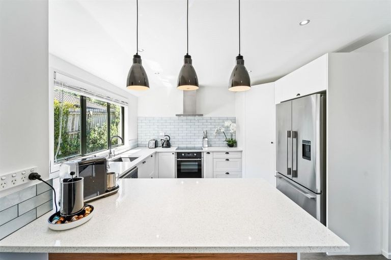 Photo of property in 7 Cascaden Road, Gulf Harbour, Whangaparaoa, 0930