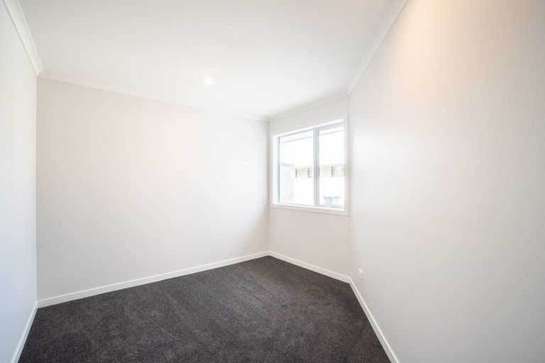 Photo of property in 42 Lombard Street, Palmerston North, 4410