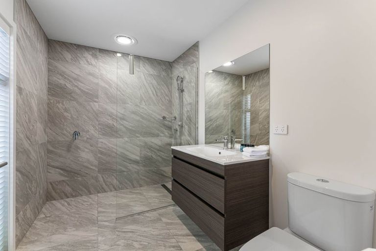 Photo of property in 47 Charles Crescent, Rainbow Point, Taupo, 3330