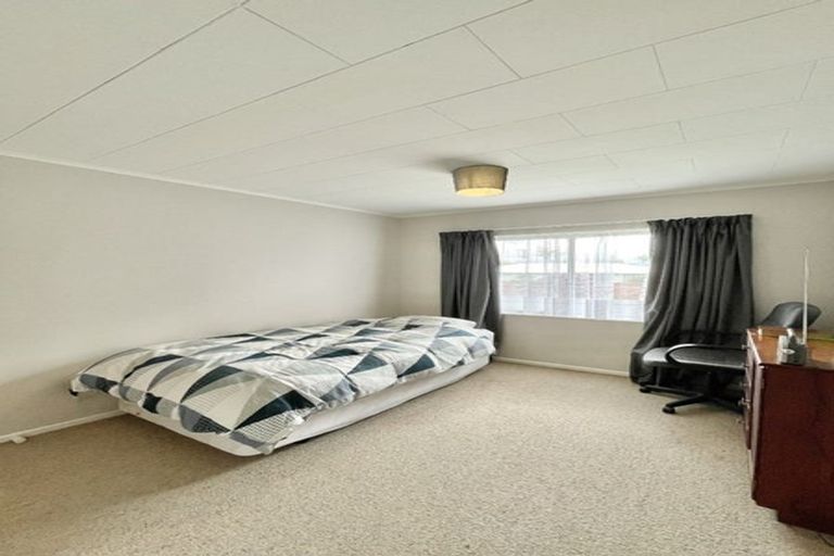 Photo of property in 1/59 Clouston Park Road, Clouston Park, Upper Hutt, 5018