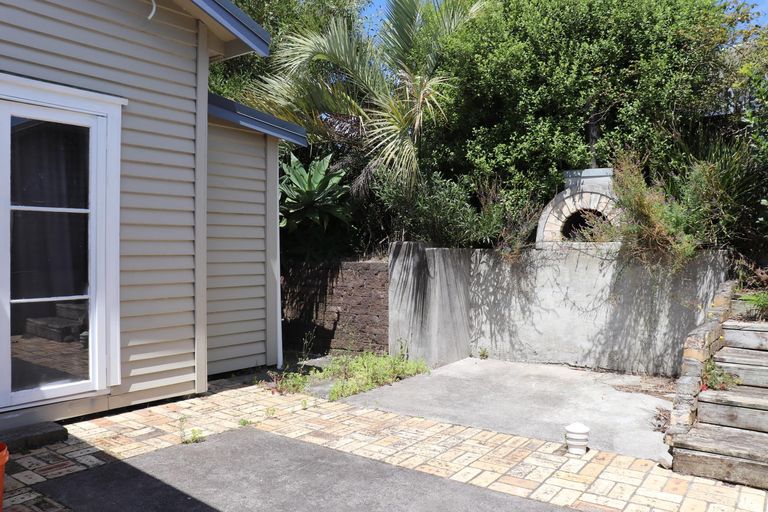 Photo of property in 71 Russell Road, Huntly, 3700