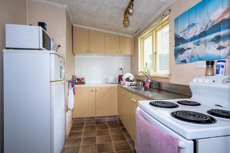 Photo of property in 53 Mckenzie Street, Geraldine, 7930