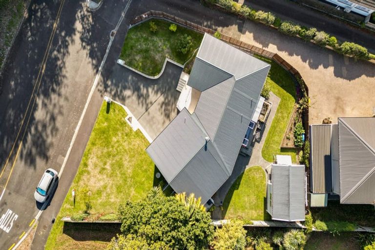 Photo of property in 2 Awatere Avenue, Beerescourt, Hamilton, 3200